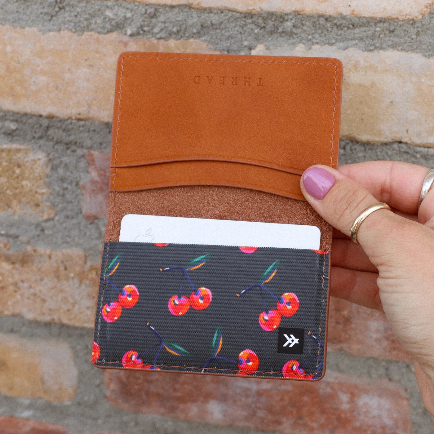 THREAD - Moxie Bifold Wallet