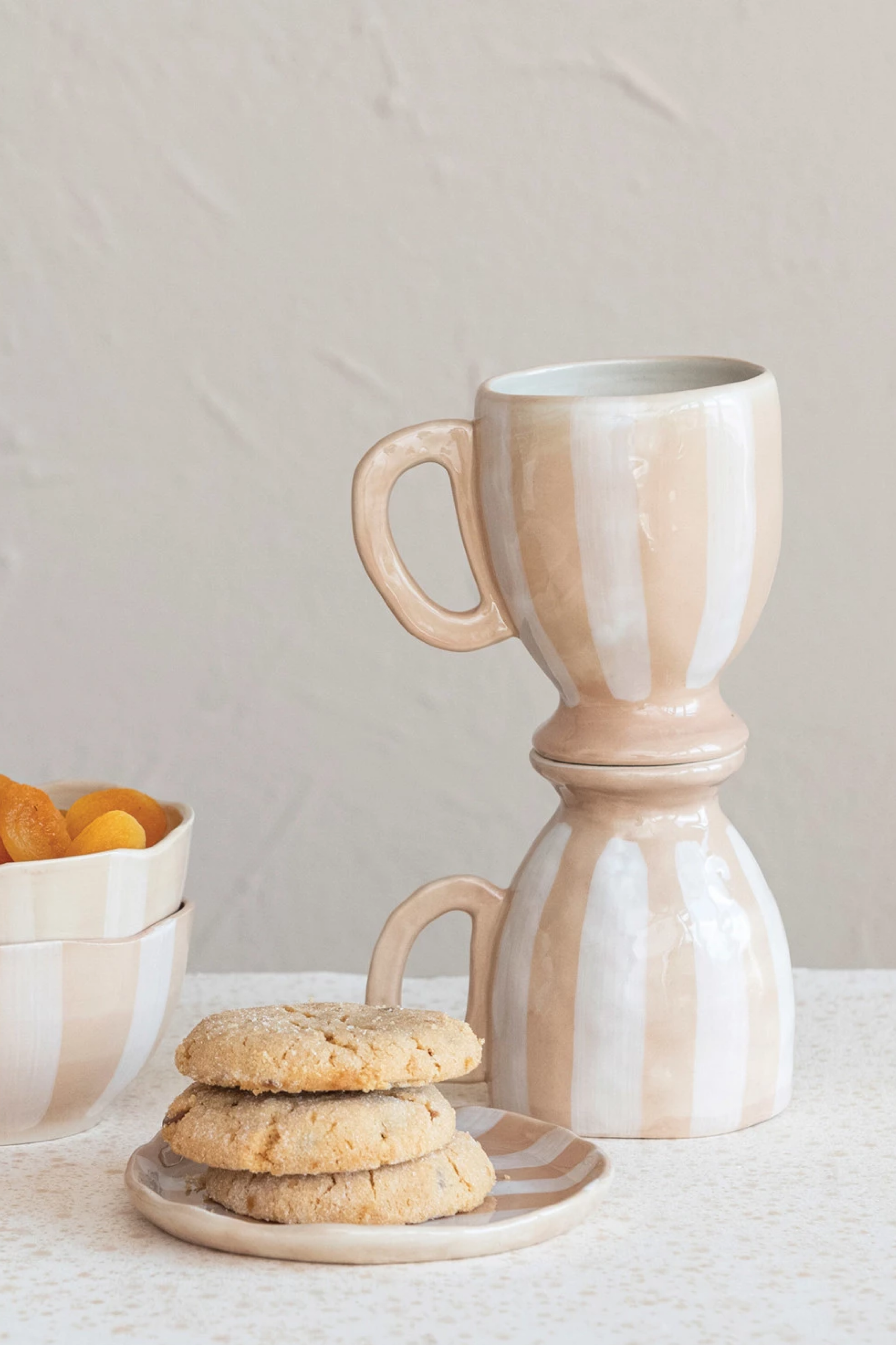 14 oz. Hand-Painted Stoneware Footed Mug w/ Stripes, White & Tan Color