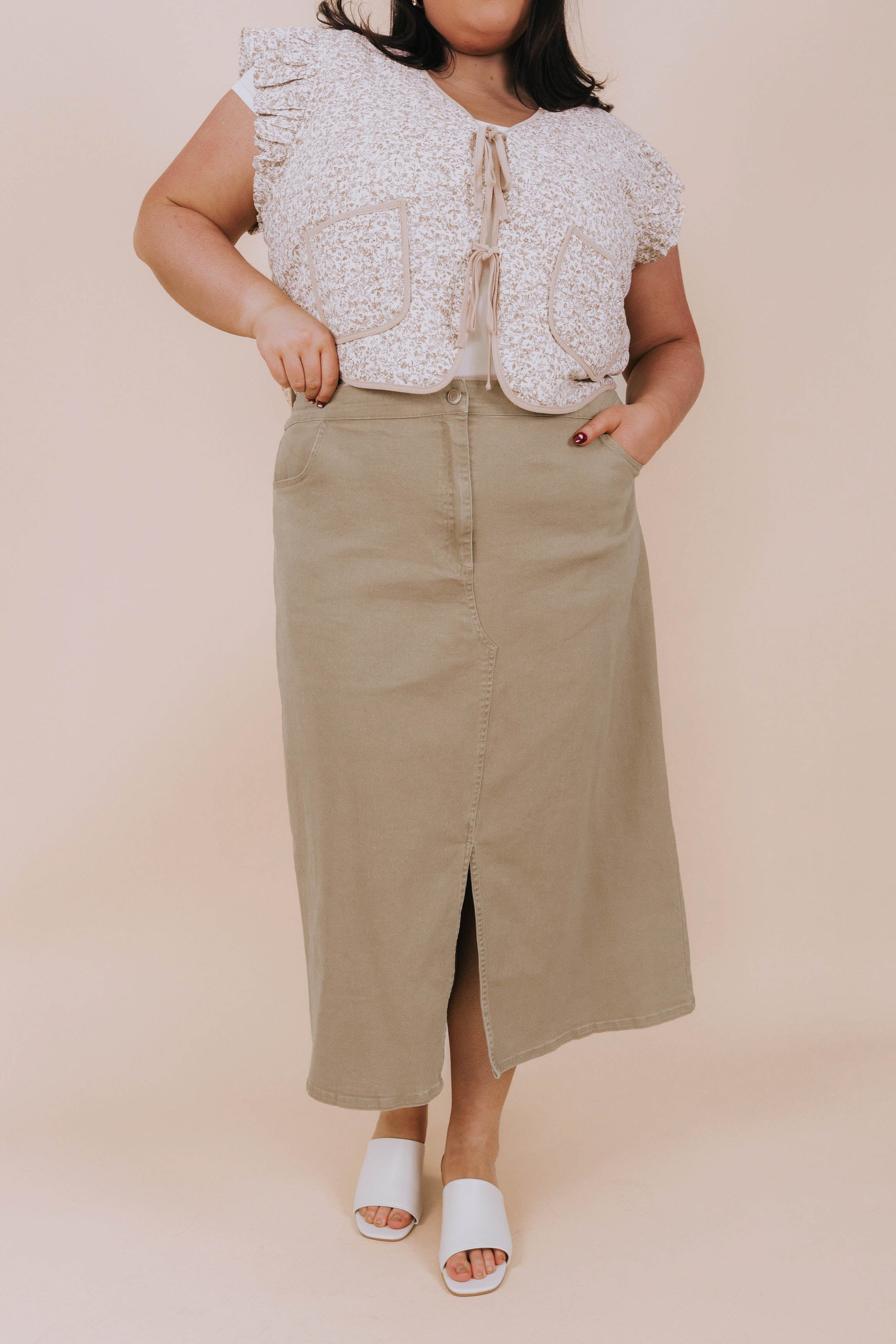 PLUS SIZE - Sweet Pea Skirt