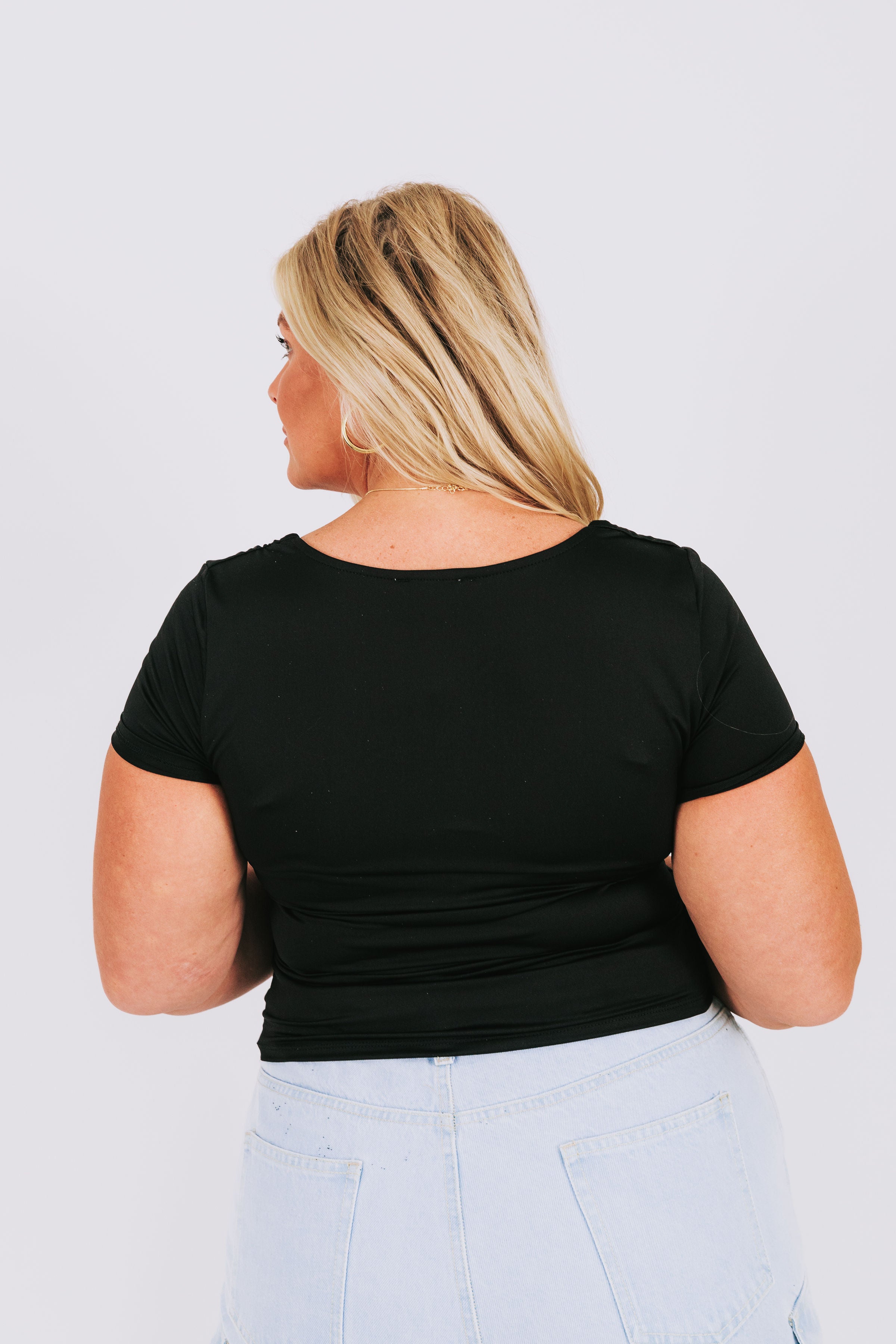 PLUS SIZE - Shadow Chic Top