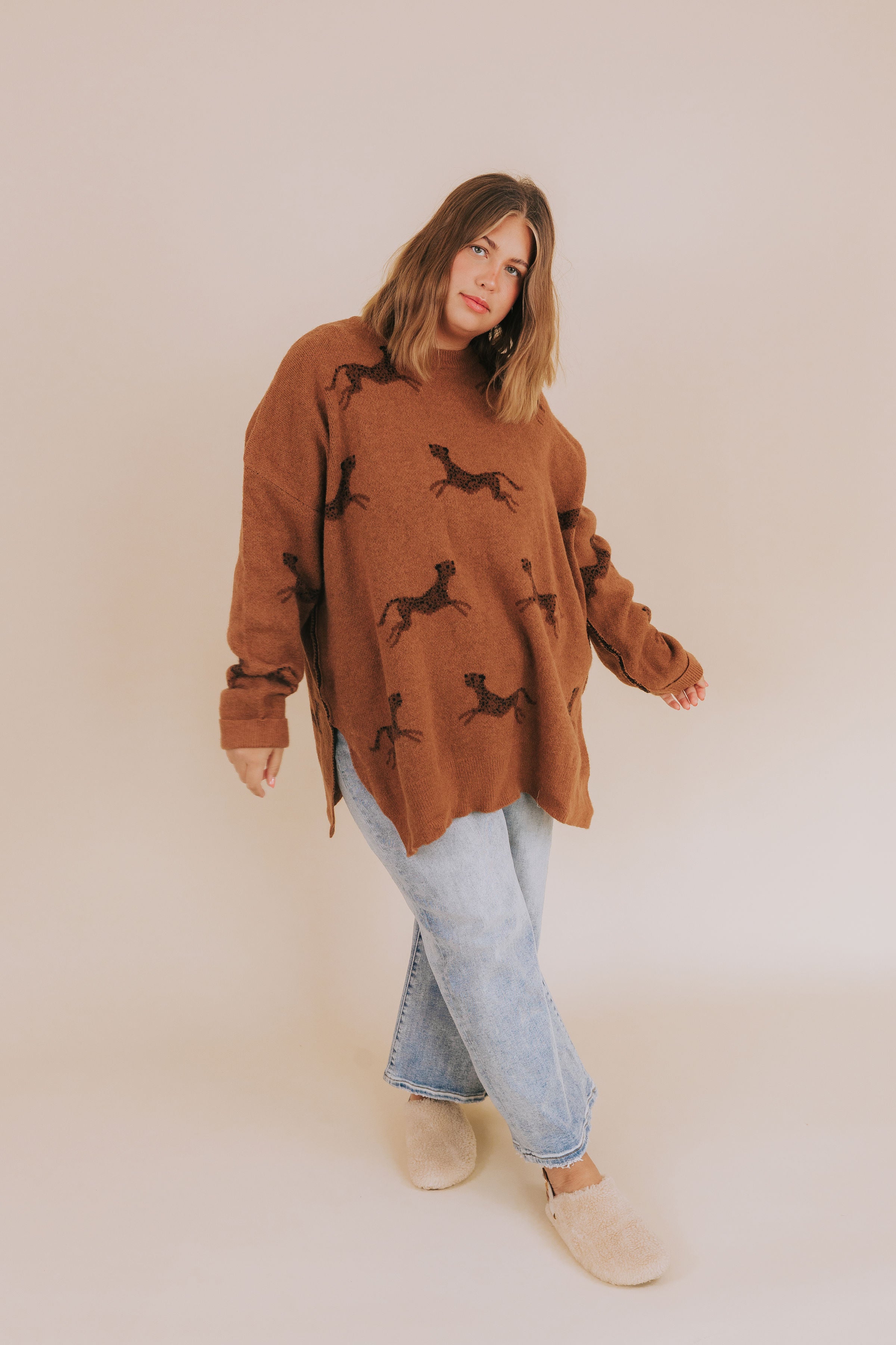 PLUS SIZE - Fall Into Me Sweater