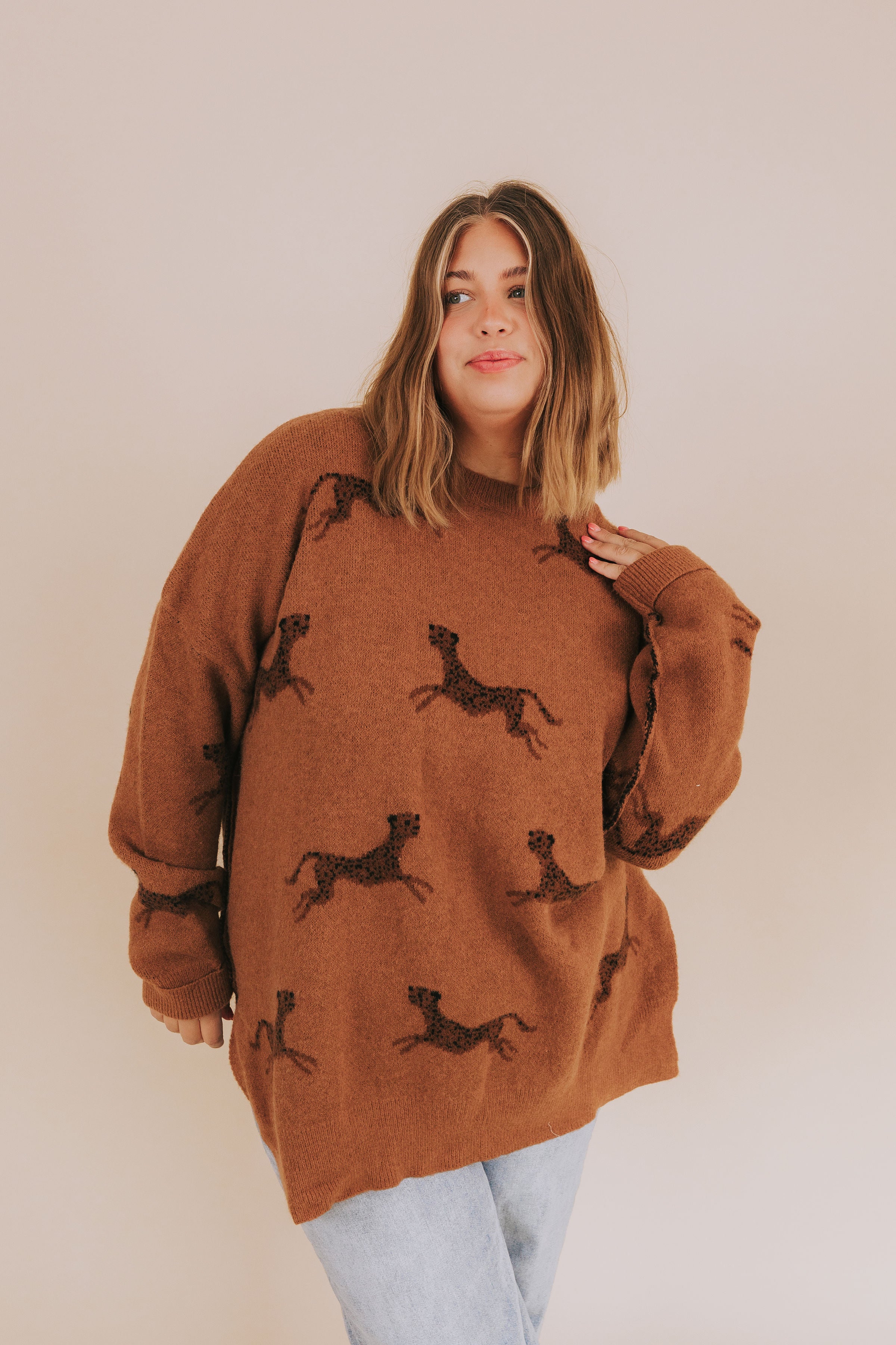 PLUS SIZE - Fall Into Me Sweater