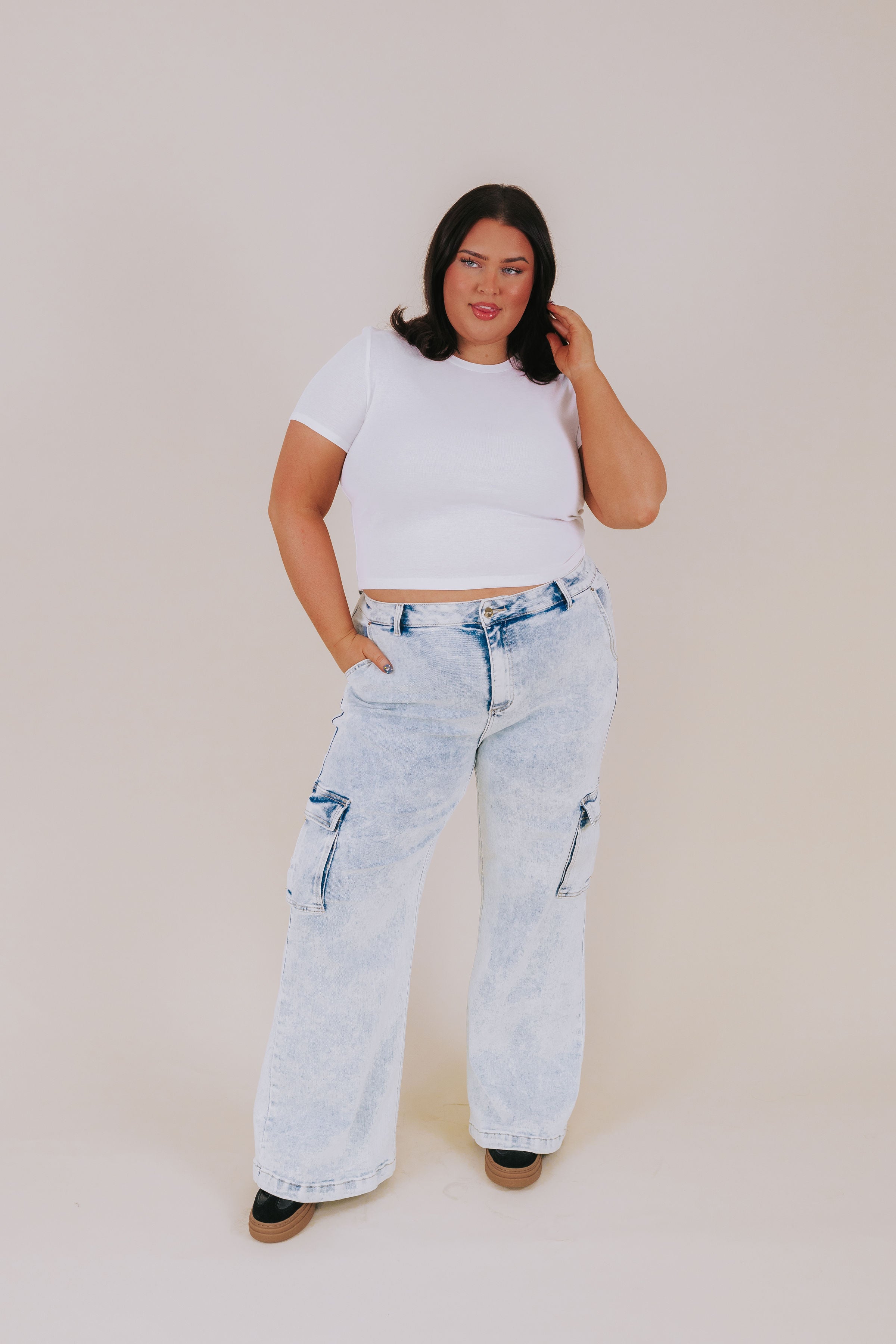 PLUS SIZE - Full of Surprises Cargo Jeans