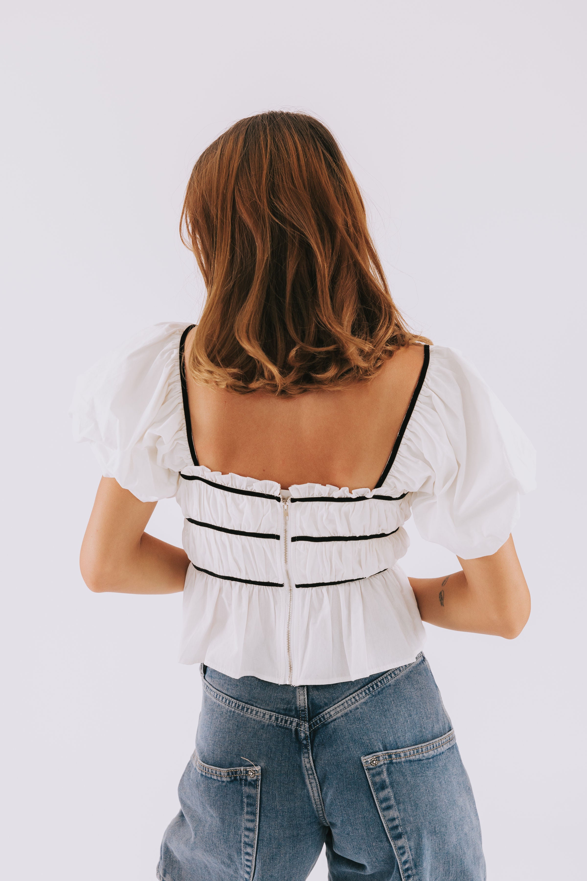 EXCLUSIVE - Sunlit Veranda Top