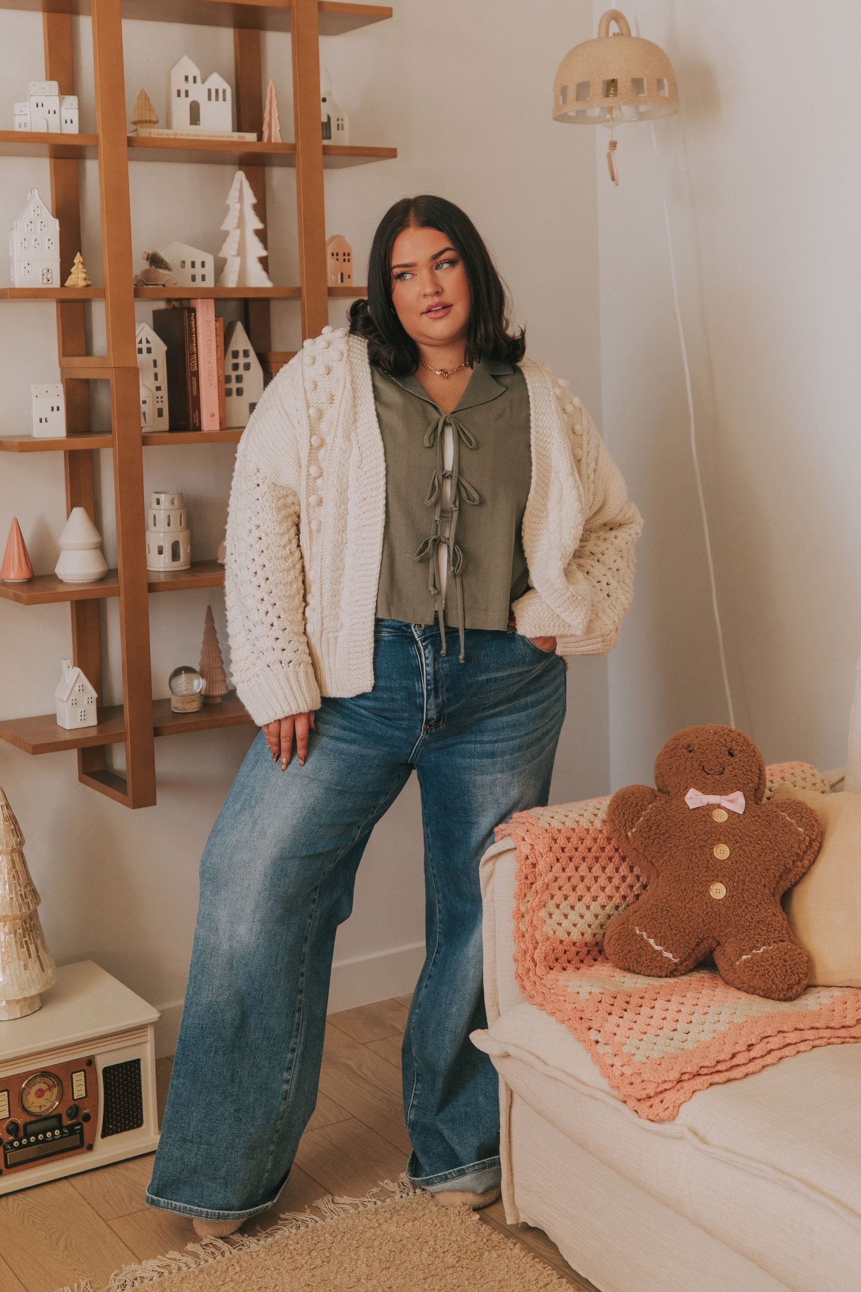 PLUS SIZE - Stay Right Here Cardigan