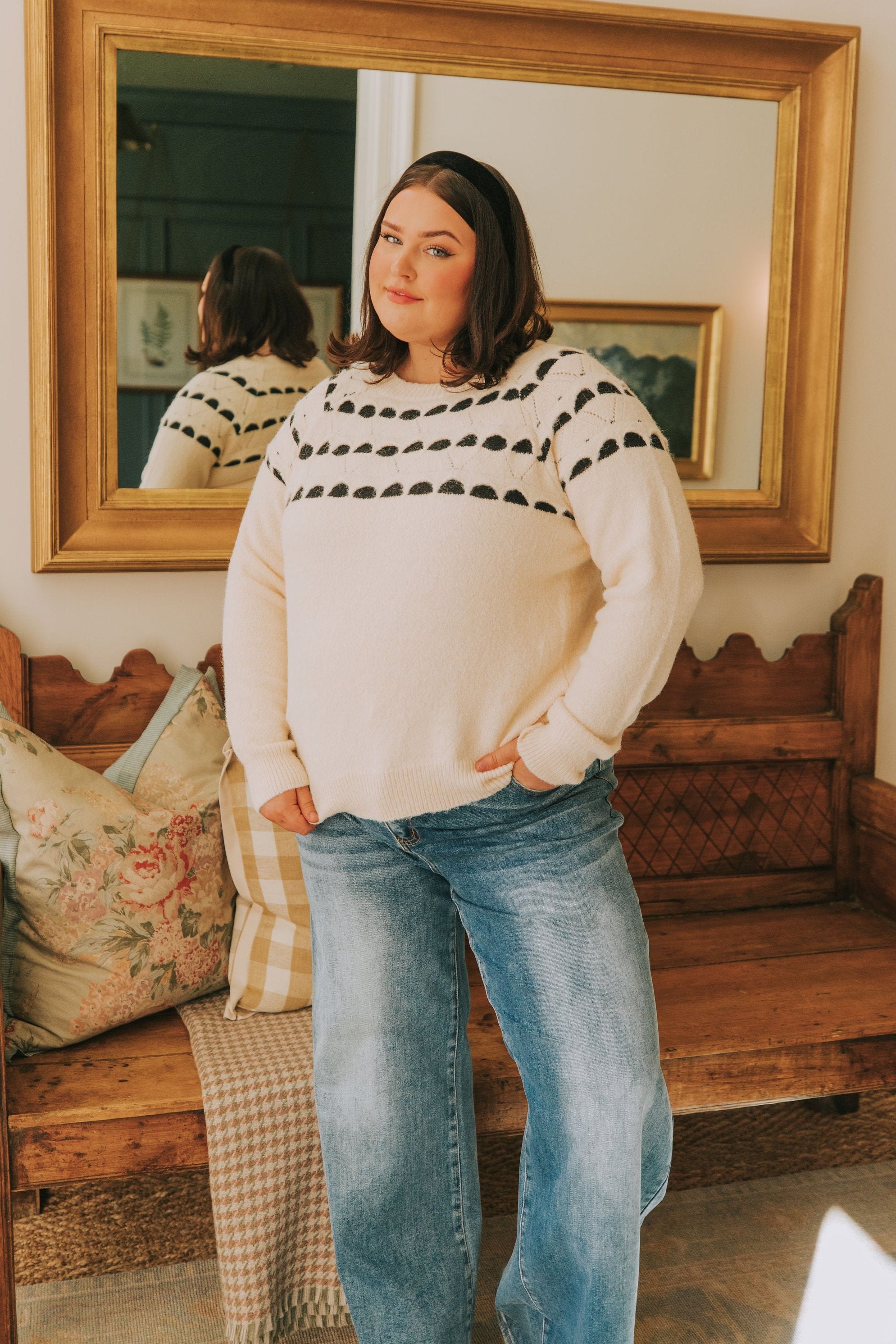 PLUS SIZE - Dream Tonight Sweater