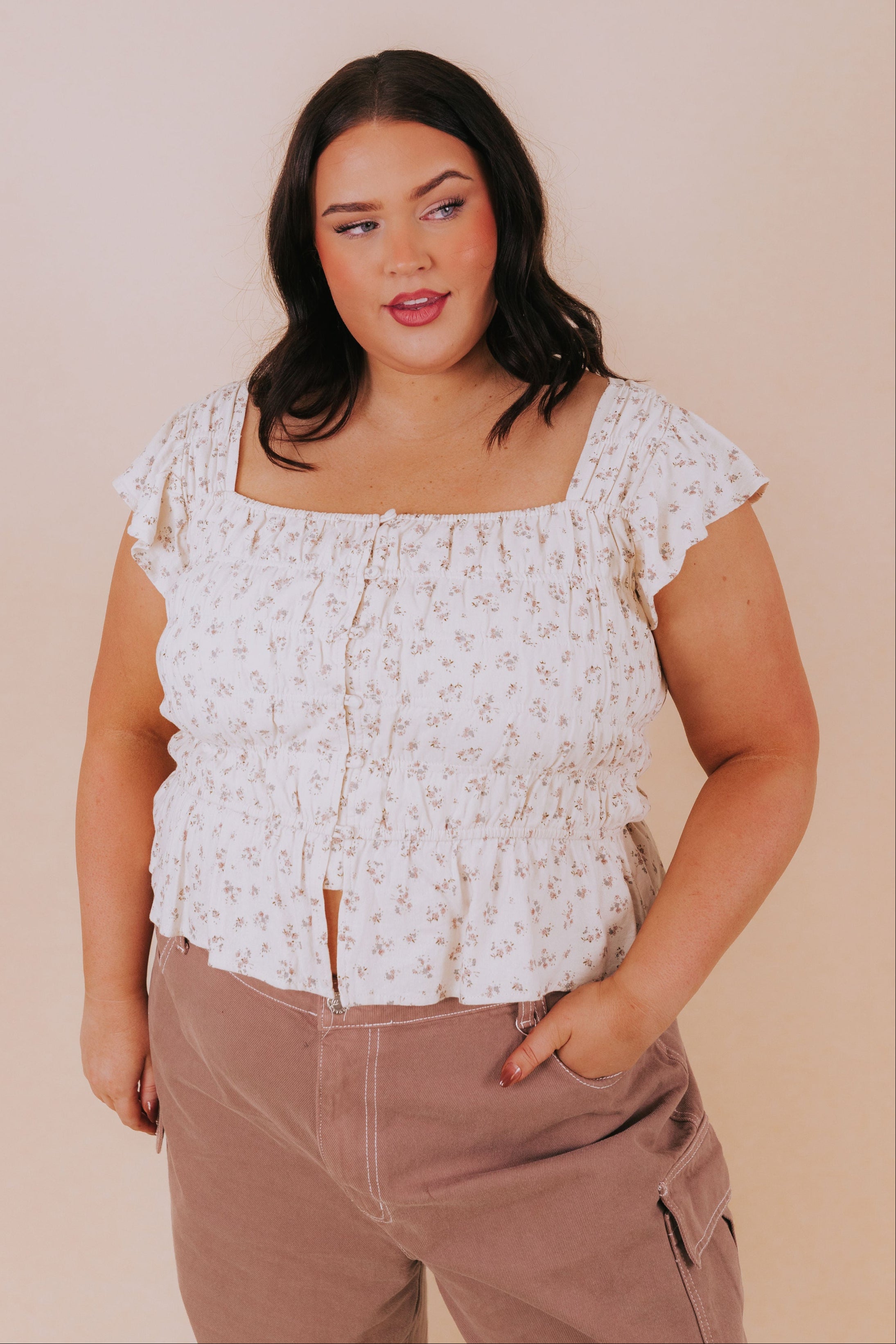 PLUS SIZE - Floral Frill Top