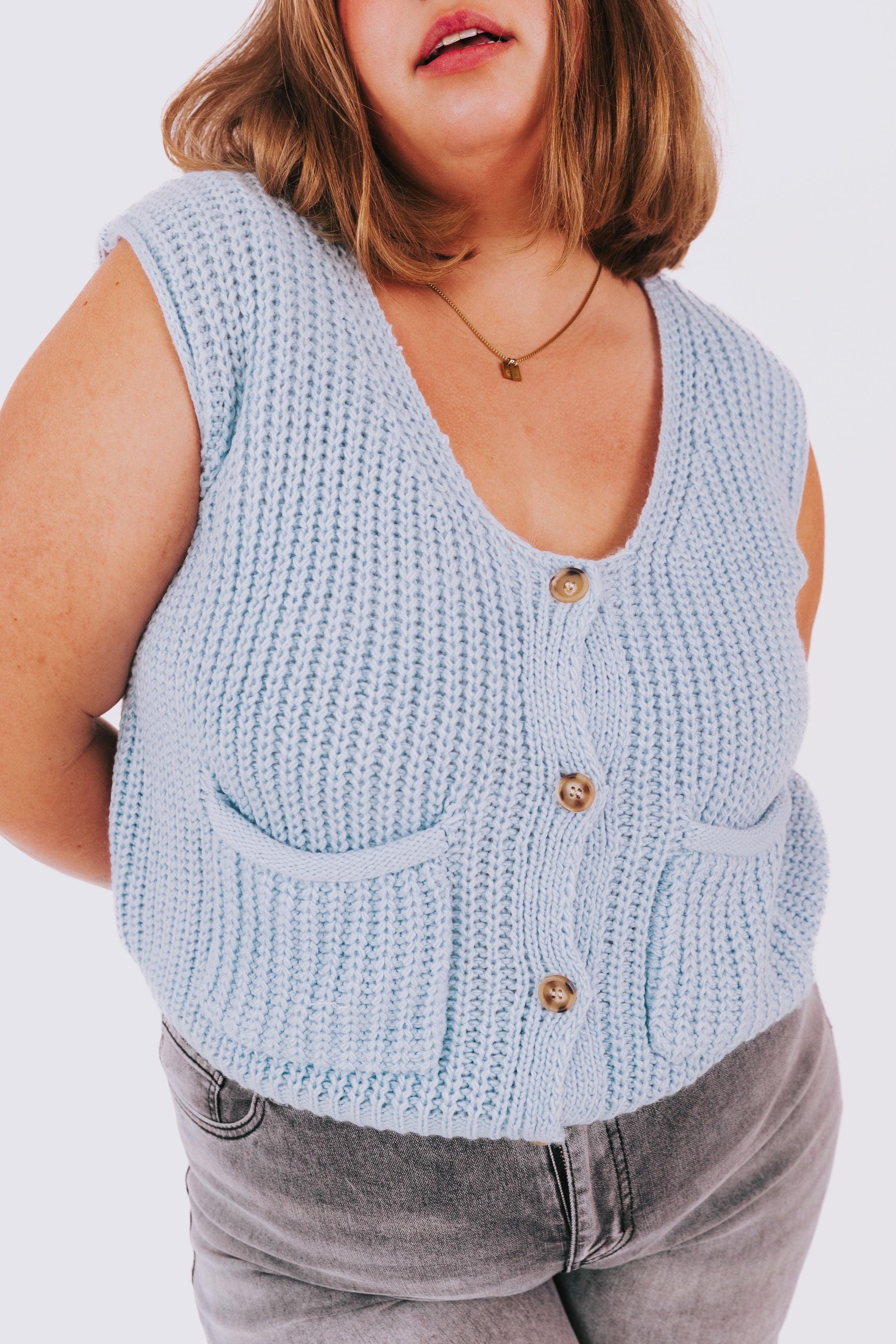 PLUS SIZE - Kindred Spirits Vest - 2 Colors!