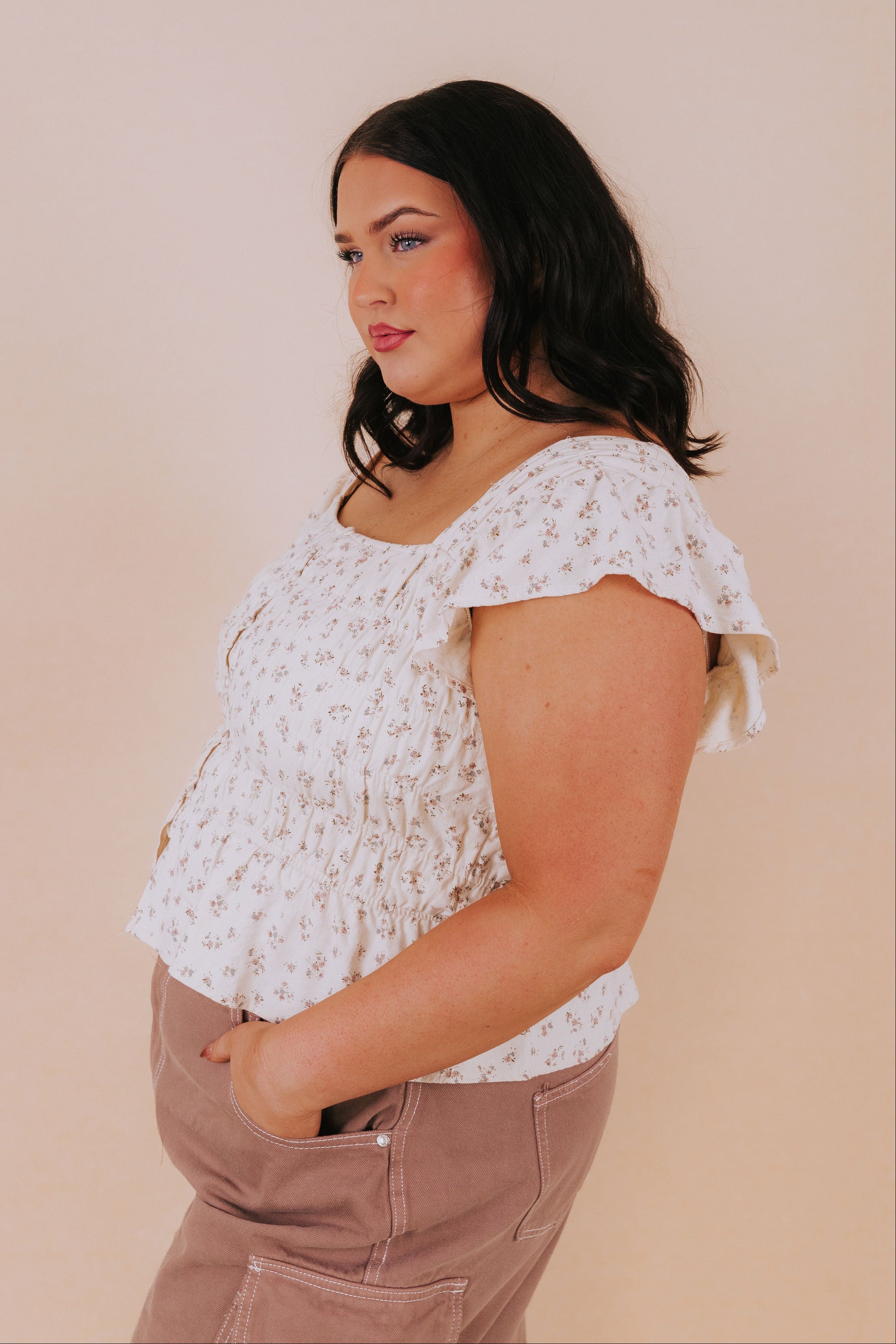 PLUS SIZE - Floral Frill Top