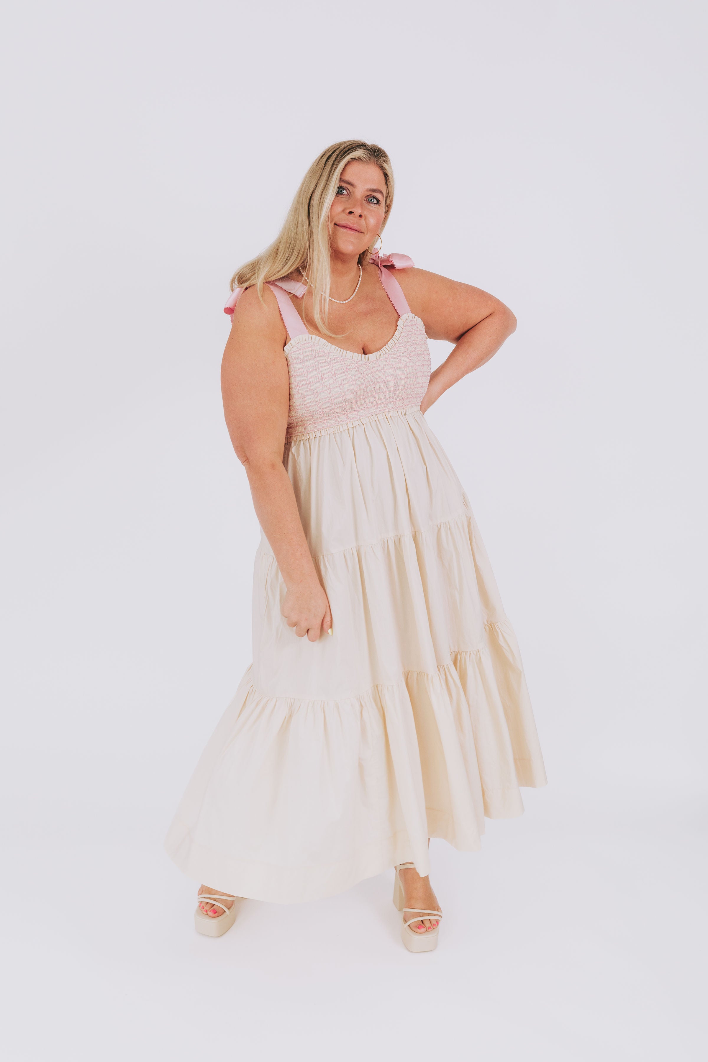 PLUS SIZE - Apple Of My Eye Dress