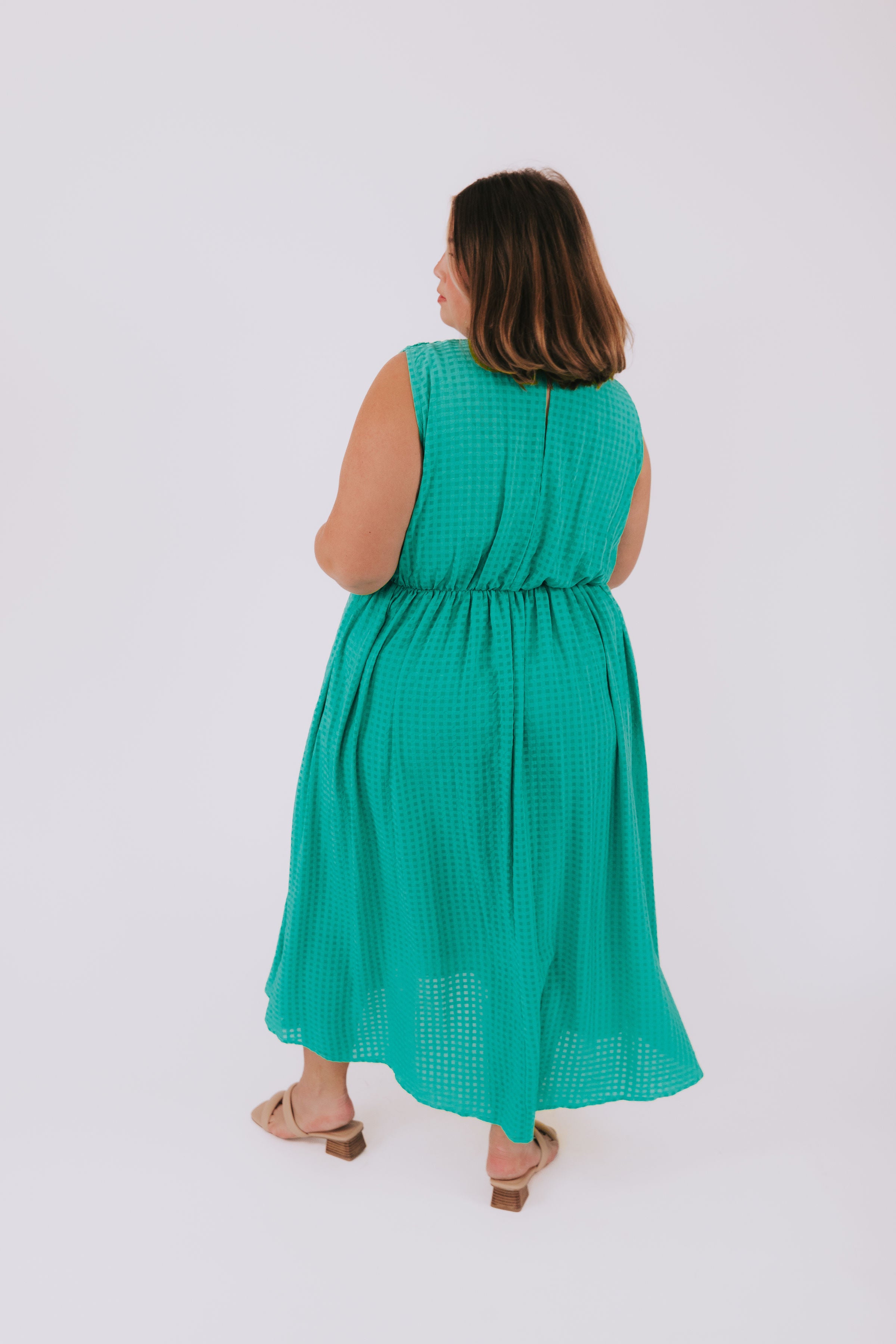 PLUS SIZE - Emerald Enchantress Dress