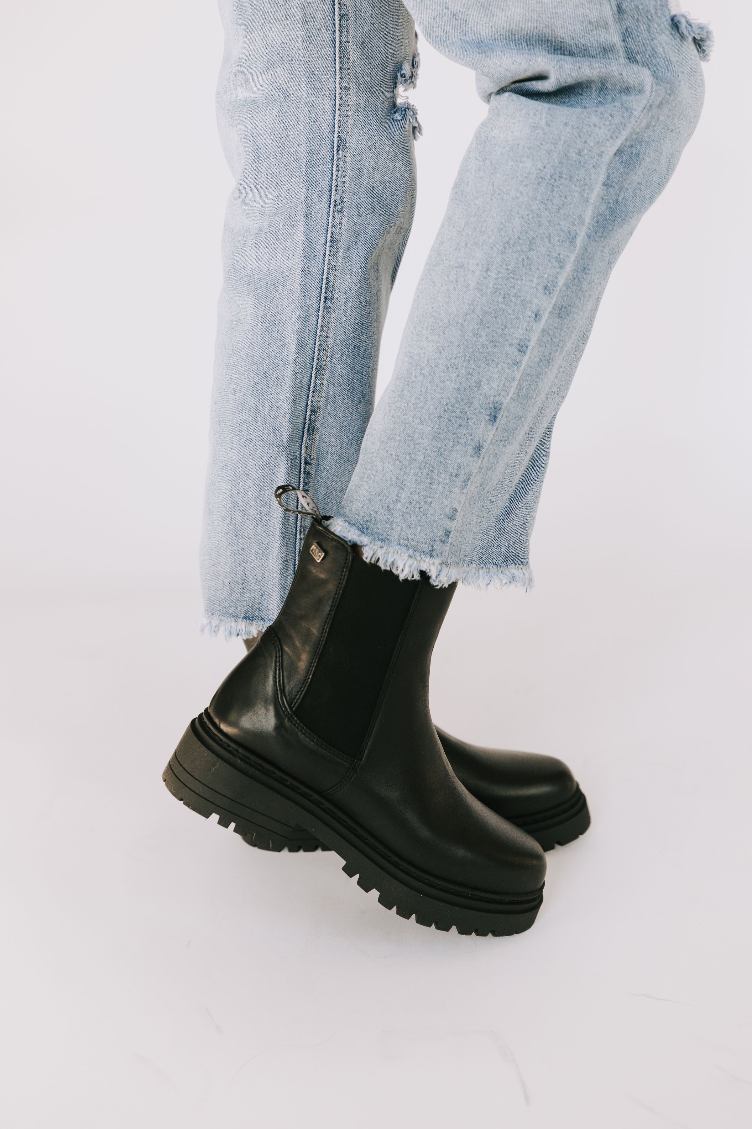 Musse and cloud boots on sale