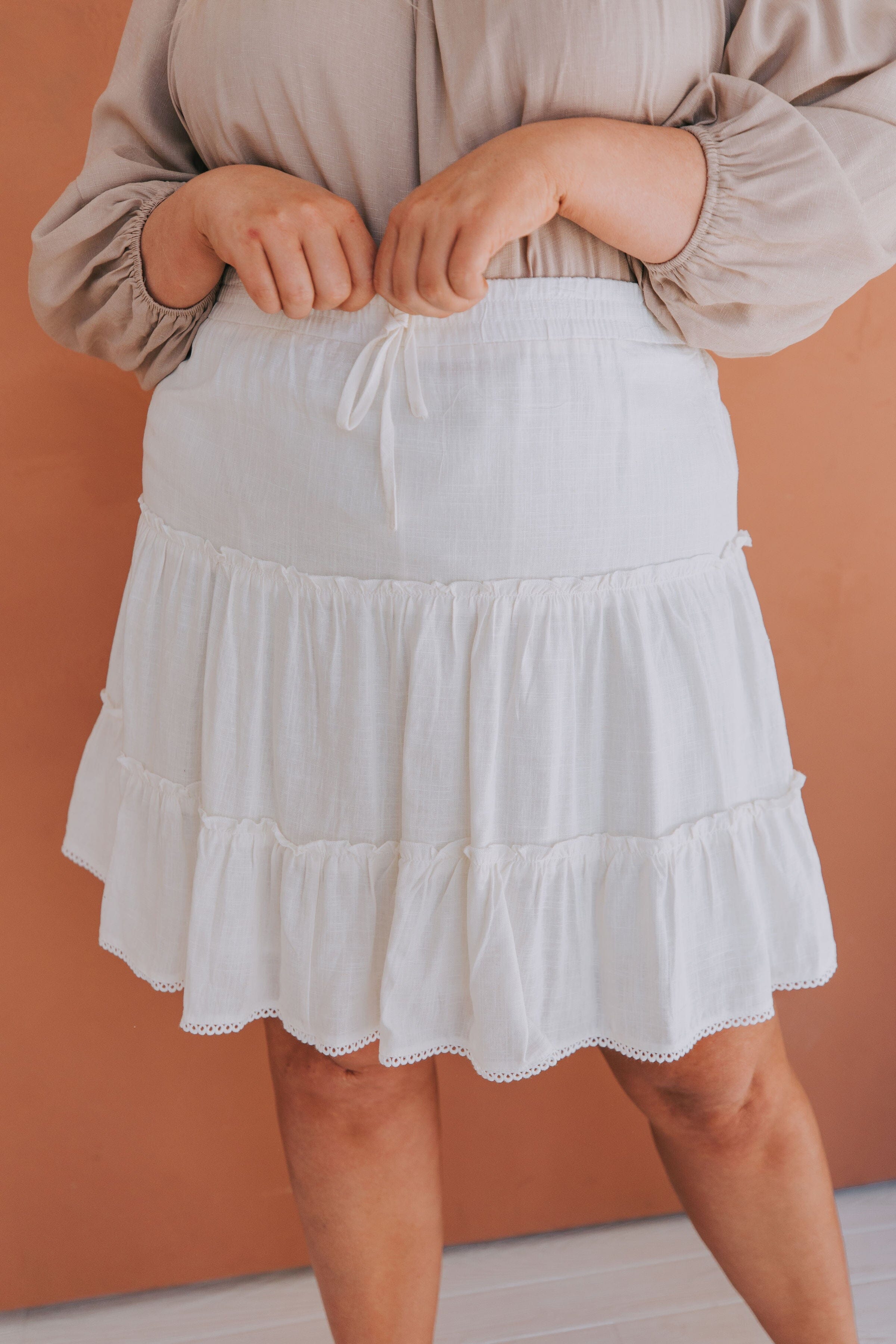 White ruffle 2025 skirt plus size